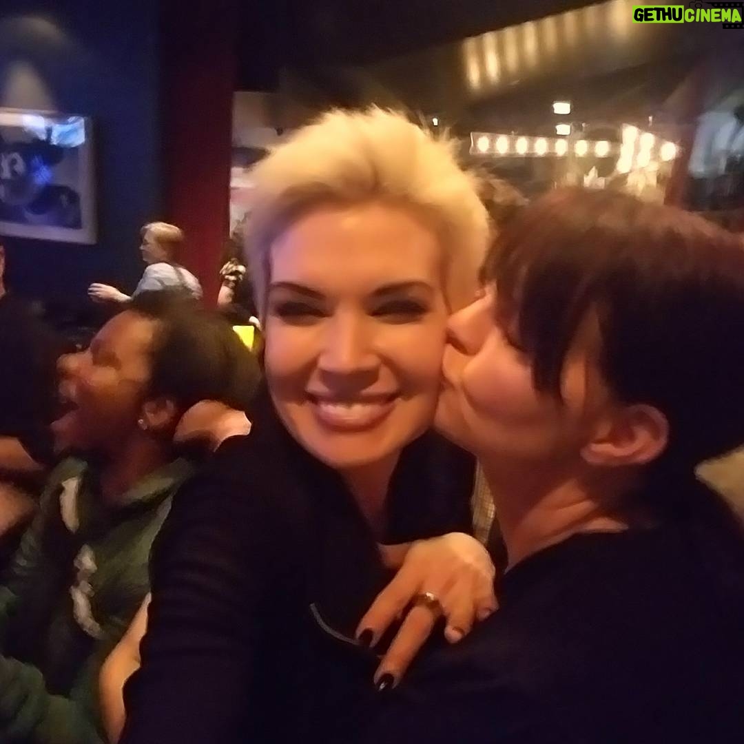 Eaddy Mays - 3.5K Likes - Can I NOT call it a "wrap" party? It was an "I love you and miss you already" party. 💔😙 #teenwolfserieswrapparty
#thefeels