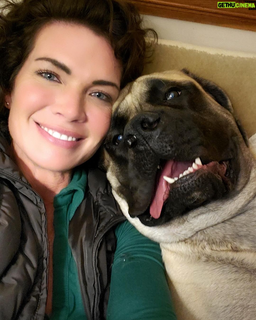 Eaddy Mays Instagram - 💙 Xena - our funny, protective, loyal, patient warrior princess 💙 …and ruddy good dog. ✨ we’ll play together again soon, Zee, when we reunite in the Star Dust ✨ 🤟🏼 ♾️ 😇 United States
