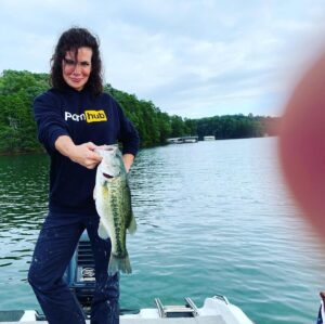 Eaddy Mays Instagram - Eeee! 🤩 Caught my first ever fish (nor counting the paid deep sea fishing in the past) this week!  Had to post the picture with the finger in it cuz it made me LOL 😂😜 I hope you’re finishing ways to stay (relatively) sane during this _____ year 😣 I’m thinking about you. 💓 Stay encouraged! This crap has gotta get better eventually, right?! 🥴 RIGHT! 👍🏼 Okay? Okay. 😉😘