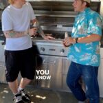 Ed Sheeran Instagram - Nice guy #funny #funnyvideos #funnyreels #edsheeran #courteneycox