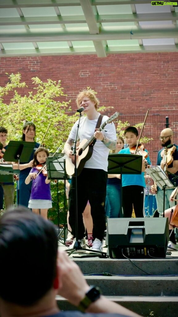 Ed Sheeran Instagram - Morning off in Boston so went to surprise this kids music group, was so fun. Onto the second stadium show now see ya later x