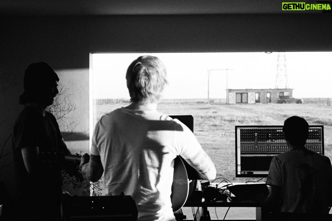 Ed Sheeran Instagram - 1 month of Subtract. I feel so connected to all of your stories of this album, thank you so much for sharing them with me. Love you all x 📸 @nicminns