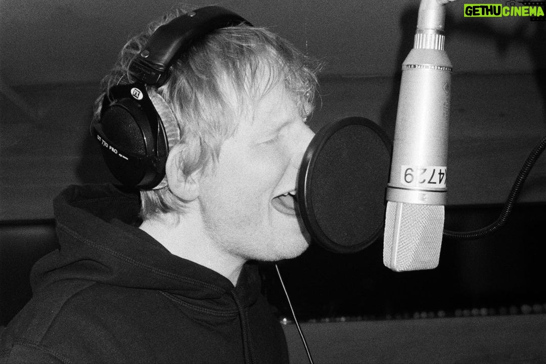 Ed Sheeran Instagram - 1 month of Subtract. I feel so connected to all of your stories of this album, thank you so much for sharing them with me. Love you all x 📸 @nicminns