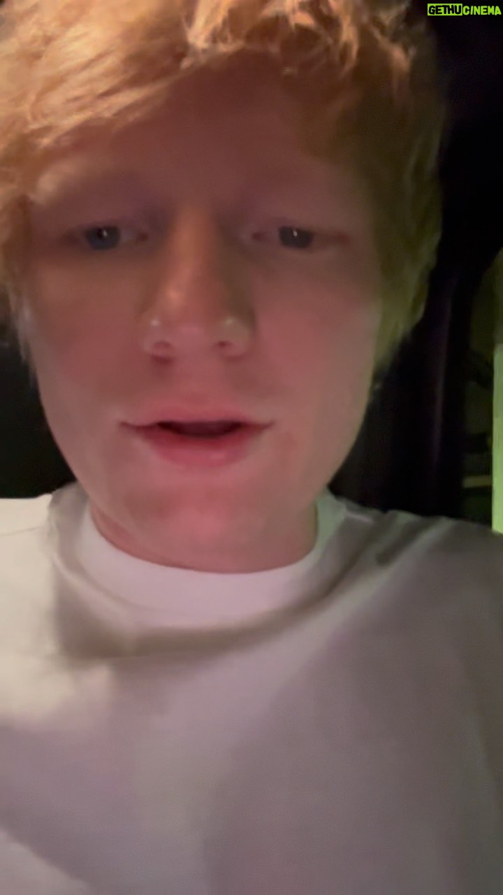 Ed Sheeran Instagram - Back out and about in new york vloggin, watch out guyz