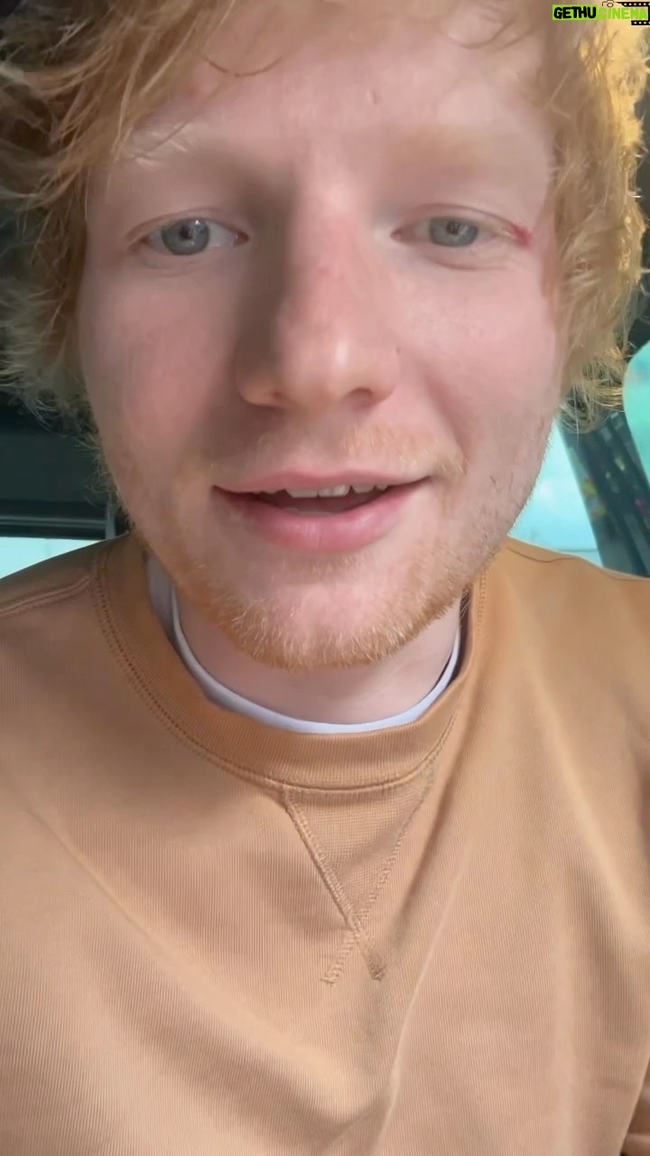Ed Sheeran Instagram - Vlog king back in full effect, here with my first week of subtract promo ! Enjoy, Liam made this 📹 @liampethickphoto @mushroomcreative