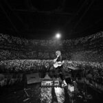 Ed Sheeran Instagram – Some great pics from a great few nights in Manchester and London x 📸 @marksurridge