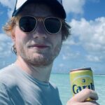 Ed Sheeran Instagram - New dump who dis