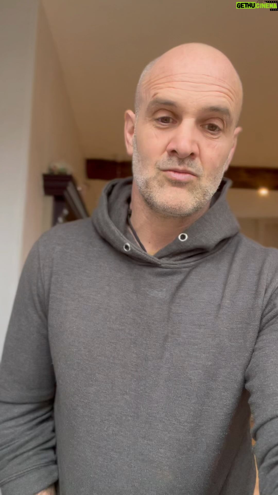 Ed Stafford Instagram - Bag 💼 launch day!😎🙌🏻 I’m live on this channel tonight at 7pm 🎙️chatting to the ladies at @groundtruth.global It’s a 38-litre travel bag (hand luggage compliant) that is 100% made out of plastic bottles. The zips also contain carbon sequestered from the atmosphere 🤯. I can’t tell you how much hard work and detail has gone into this bag. Details in the link in my bio to the @kickstarter page. 👊🏼