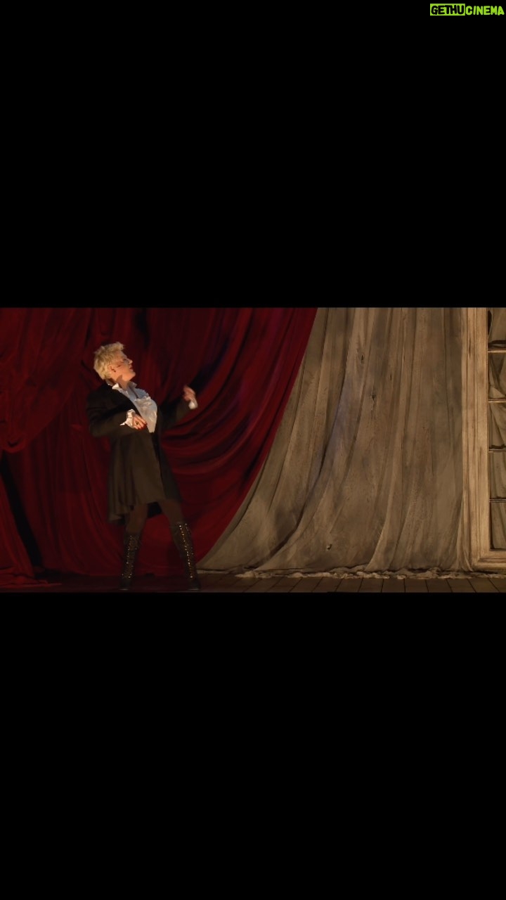 Eddie Izzard Instagram - Less than two weeks left until the conclusion of my off-broadway run of Charles Dickens’ Great Expectations. Tickets remain for a few select dates, but they are selling fast. Don’t miss it and get yours at link in profile.
