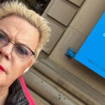 Eddie Izzard Instagram - Tomorrow @sheffieldcityhall ! Tickets and info - www.sheffieldcityhall.co.uk - The Beekeepers