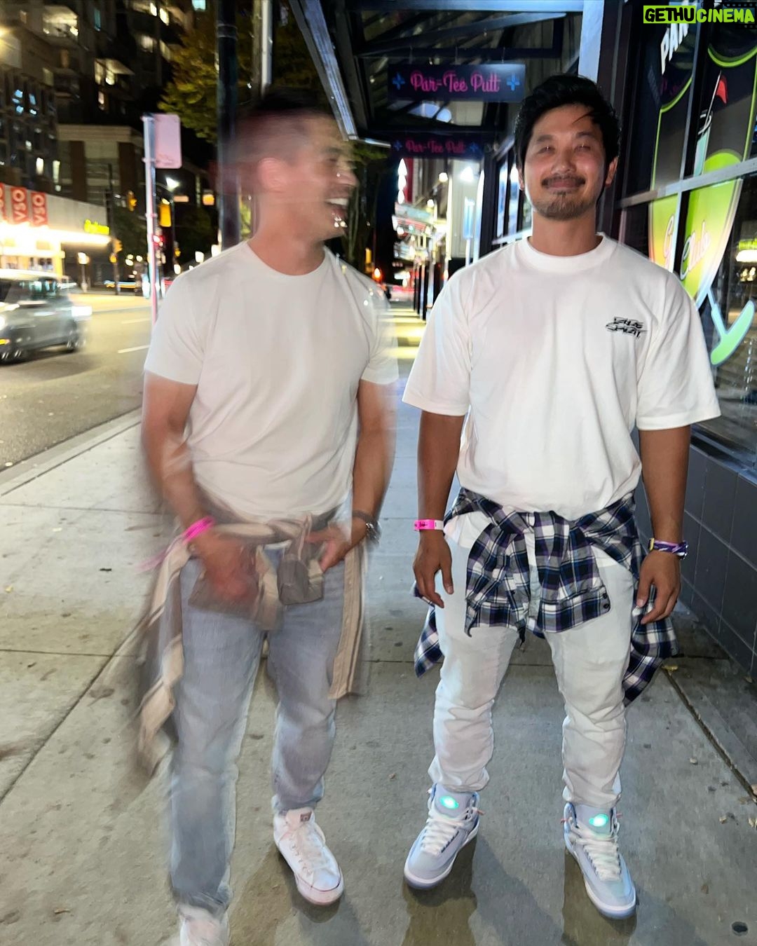 Eddie Liu Instagram - Summer?? I barely know her