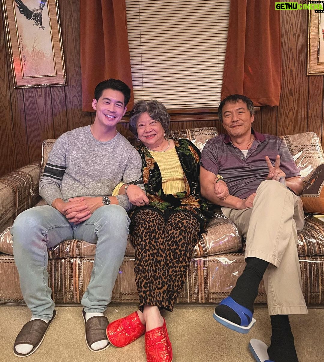 Eddie Liu Instagram - Wu fam clan 🙌🏼 @chopinmovie