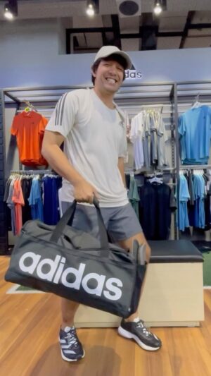 Edo Borne Instagram - Makasi banyak ya oooom dan @planetsports.asia juga @adidasindonesia abis ini langsung jadwalin rutin deh kebiasaan olah raganya biar sehat terroooosss #diy #healtylifestyle