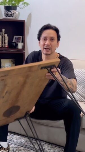Edo Borne Instagram - Ini cara gw benerin coffee tablenya @vincentrompies dan tetap menjaga keorisinilan dari pengrajin sebelumnya, untuk detail videonya ada di youtube edoborne channel, jika ada saran dari teman teman silahkan tulis di kolom komentar yaa... #diy