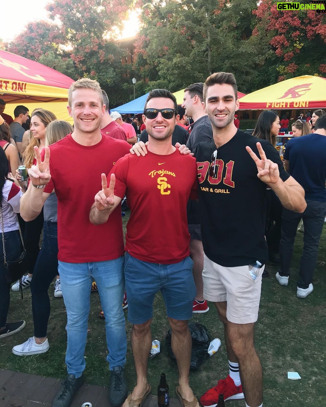 Eduardo Sanchez-Ubanell Instagram - Trojan pride ✌🏼 University of Southern California