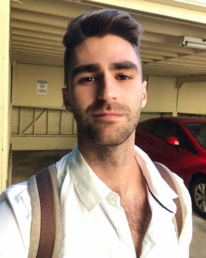 Eduardo Sanchez-Ubanell Instagram - made it through Monday 🙌🏼😝