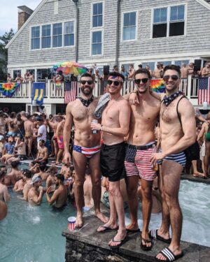 Eduardo Sanchez-Ubanell Instagram - Stay fly, it’s the 4th of July! 🇺🇸🎉