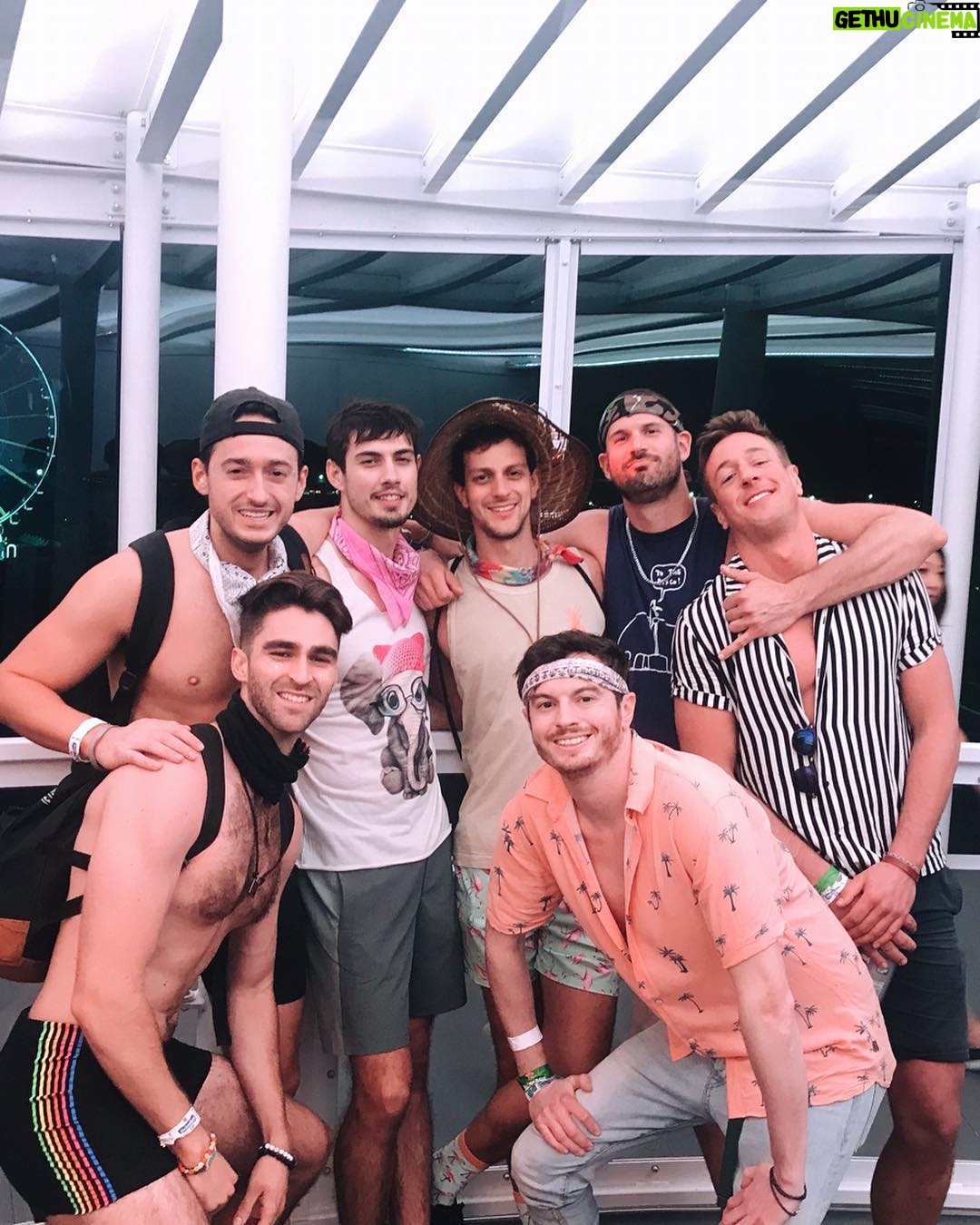 Eduardo Sanchez-Ubanell Instagram - Day 2 π΅πΈπ₯³ Coachella Valley Music and Arts Festival