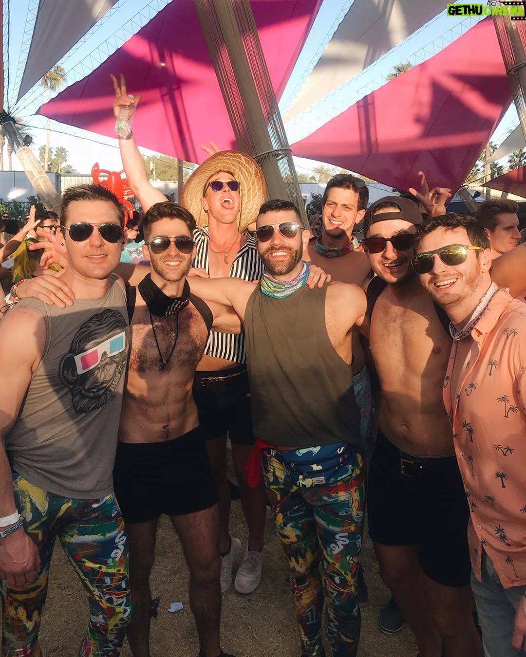 Eduardo Sanchez-Ubanell Instagram - Day 2 π΅πΈπ₯³ Coachella Valley Music and Arts Festival