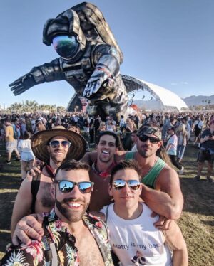 Eduardo Sanchez-Ubanell Instagram - Day 1 🎡👨🏻‍🚀🌈