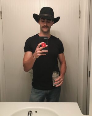 Eduardo Sanchez-Ubanell Instagram - 🤠