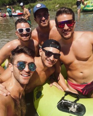 Eduardo Sanchez-Ubanell Instagram - living that texas life 🤠