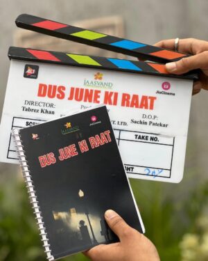 Ekta Kapoor Instagram - @tusshark89 @priyankachaharchoudhary
@manjitsachdev @jiocinema
 @aparnaram @aprilsachin @balajitelefilmslimited डस जून की रात ! इट बेगिन्स #favshow #पाल्पफिक्शन! जय माता दी