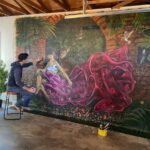 Ektor Rivera Instagram – ‘Rita’ es una pieza llena de elementos simbólicos. En mi página de arte estaré escribiendo sobre el significado de cada uno de sus componentes.
➡️ @ektorrivera_art