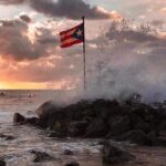 Ektor Rivera Instagram - “Nunca sabes lo fuerte que eres, hasta que ser fuerte es tu única opción.”🇵🇷 - You never know how strong you are, until being strong is the only choice you have. - Bob Marley Puerto Rico