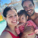 Ektor Rivera Instagram - 💙☀️💦 Amor y pico.