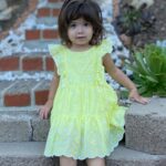 Ektor Rivera Instagram - Hoy mi hija cumple dos años. Si comenzara a describir lo que su presencia ha significado en mi vida no terminaría nunca. El amor es tanto que las palabras se quedan cortas. Así que mejor les comparto unas fotitos recientes que me llenan el corazón. Te amo, Bría.💕 #BirthdayGirl #2 🎈