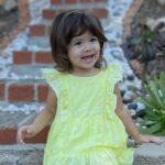 Ektor Rivera Instagram - Hoy mi hija cumple dos años. Si comenzara a describir lo que su presencia ha significado en mi vida no terminaría nunca. El amor es tanto que las palabras se quedan cortas. Así que mejor les comparto unas fotitos recientes que me llenan el corazón. Te amo, Bría.💕 #BirthdayGirl #2 🎈