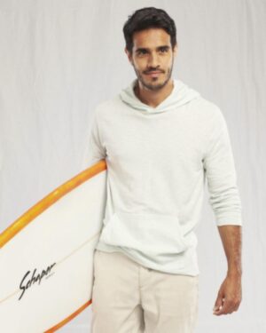 Ektor Rivera Instagram - This is Ben, a surf instructor from Puerto Rico. We have a large number of Puerto Ricans living in Hawaii. It was great to tell one of those stories through this character in #Groundswell I enjoyed this project so much. 🌴🇵🇷☀️ @hallmarkmovie