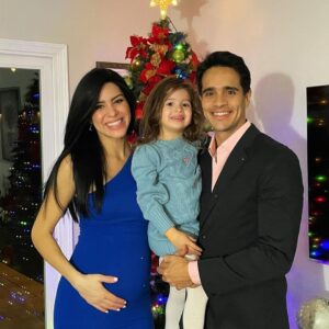 Ektor Rivera Instagram - Felicidades, familia! 🎉🍾❤️ #2024