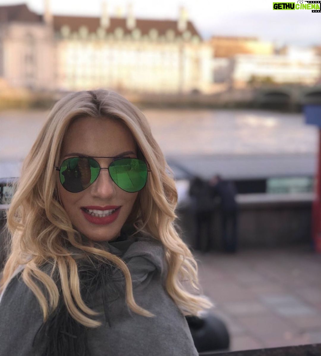 Elena Tsavalia Instagram - I’ll be back ! 🇬🇧❤️ #london #ilovelondon #goodbye #illbeback London