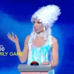 Elena Tsavalia Instagram - FAMILY GAME 😉 Αύριο στις 21.00, στον @ant1tv ❤️ #tv #tvshow #saturday #saturdaynight #game #laugh #weplay