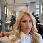 Elena Tsavalia Instagram - The dream team of @yiannihairspa !🔝❤️ #thessaloniki #hairsalon #hairstyle #hairideas #dreamteam #number1 #blondehair #thankyou Yianni Hair Spa