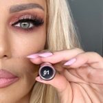 Elena Tsavalia Instagram - Pink o’ clock @radiantprofessional 💕 #theatre #makeup #lips #lipstick #pink #ilovepink #everyday Delfinario-Seferlis