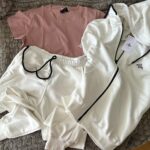 Elena Tsavalia Instagram - “ Τρέχει “ …φανταστικό GIVEAWAY για δύο τυχερές, με την πιο stylish φόρμα και το υπέροχο T-shirt από την @warren_streetwear !🏃‍♀️🏃‍♀️ Τα βήματα απλά: 1) Follow @elenatsavalia 2) Follow @warren_streetwear 3) Tag δύο φίλες σου Ο διαγωνισμός λήγει την Κυριακή 25/6. Οι νικήτριες θα ανακοινωθούν σε story τη Δευτέρα 26/6. Καλή επιτυχία! 🌺