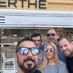 Elena Tsavalia Instagram - Σάββατο στο ERTHE…! @marios_psaroudakis … @mixalisalpoglou … @_nikoslaios_ … Στέφανε … love you 🤍 #ertheconceptstore #cafè #eatery #bakery #grocery #healthyfood #healthylifestyle #saturday #friends #happytogether Erthe Concept Store