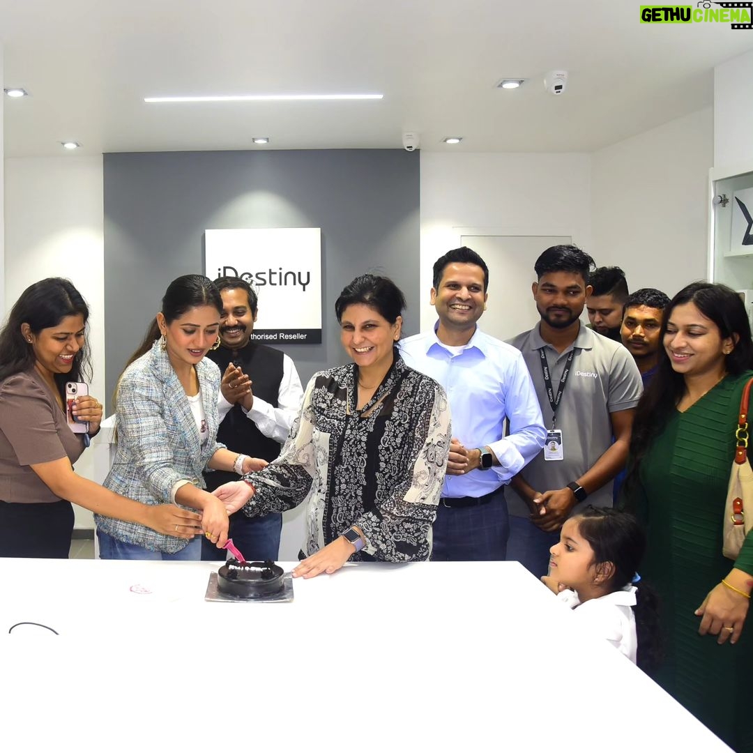 Elina Samantray Instagram - πβ¨ Exciting News for Apple Enthusiasts! π Thrilled to be part of the grand opening of iDestiny, the Apple Authorized Reseller in the heart of Bhubaneswar's Student & Corporate Hub - Patia, Chandrasekharpur! π Dive into a realm of innovation with the latest Apple products, right in the corporate hub of Bhubaneswar. From iPhones to MacBooks, iDestiny has you covered! This marks iDestiny's third store in Bhubaneswar, with the first and second being at Esplanade One Mall and Janpath Road, Saheed Nagar. ππ±π» Experience the enchantment of Apple firsthand at iDestiny, where our knowledgeable staff is ready to assist you in finding the perfect device for your needs. Join us at our new destination for all things Apple! ποΈβ¨ #iDestiny #AppleBhubaneswar #AppleStoreBhubaneswar #AppleAuthorisedReseller #BhubaneswarTech #THubBhubaneswar #Patia #NewBeginnings #InnovationHub #TechRevolution #AppleExperience #TechEnthusiasts #AppleLovers #CuttingEdgeTechnology #Gadgets #TechCommunity #DigitalLifestyle #FutureTech #UnleashThePowerOfApple #BhubaneswarShopping #TechnologyElevated #PremiumDevices #applemagic