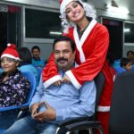 Elina Samantray Instagram - Santa in our house. Doing noble work. GOD bless you beta. Celebrated Christmas with special children in chetna institute.