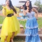 Elina Samantray Instagram - Aaaahhh... 💃 Memories 📽️ Memories 🤝 memories Fun Days Fun Memories @rayelinasamantaray #rayelinasamantaray #Gungun #gungunreels #hindisongs #bollywoodsongs #shoottime #funtime #throwbacksaturday