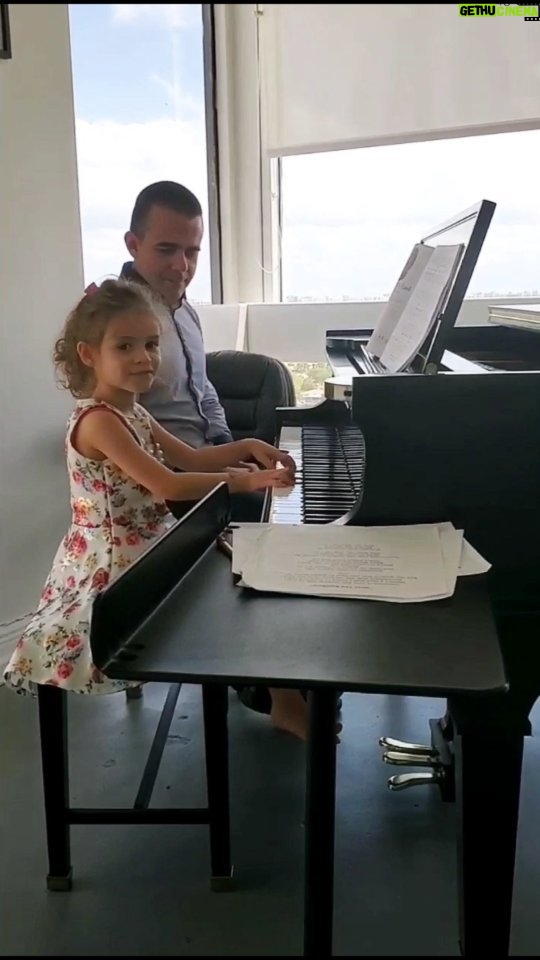 Elisabetta Fantone Instagram - She makes my heart sing. 🤍 There is nothing more rewarding than to watch her grow and honing her craft. She is full of inspiration and full of passion. @abbielondon.co