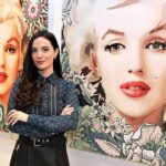 Elisabetta Fantone Instagram - Photo captured during my 'Retrospective' art show at the @galerie203montreal in Montreal, Canada. 📷: @dandaignault #MarilynMonroe 48"x40" Acrylic + Mix Media on Canvas Galerie 203