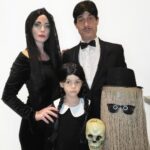 Elisabetta Fantone Instagram - About the séance tonight, I wish you'd come. #AddamsFamily Hope you all had a spooky #Halloween