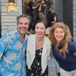 Elisabetta Fantone Instagram - It's a wrap for the first season of La Petite Mairesse!  What an epic summer spent filming in Canada. I had so much fun playing the hilarious part of Lisa Pigeon and being directed by two wonderful directors @mplaurencelle & @nathalietoriel I love every single cast and crew member on this production. I had some of the best laughs on this set. Can't wait until next time. 💗 🎬📽 C'est un wrap pour la première saison de La Petite Mairesse! Quel été épique passé en tournage au Canada. Je me suis tellement amusée à incarner le rôle hilarant de Lisa Pigeon et à être dirigée par deux merveilleuses réalisatrices @mplaurencelle & @nathalietoriel J'adore chaque membre de la distribution et de l'équipe de cette production. J'ai eu certains des meilleurs fous rires sur ce plateau. Hâte aux prochaines retrouvailles. #onset #tournagetélé #tvseries Sudbury, Ontario