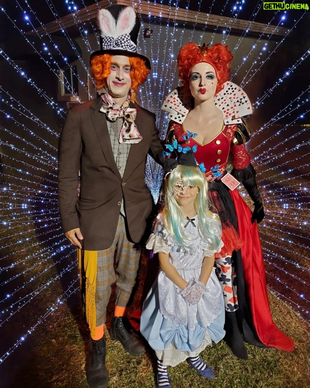 Elisabetta Fantone Instagram - 'We're all mad here' #AliceinWonderland - #Halloween2023 We made it back home in time for Halloween! It's that one time of year I have an actual excuse to make costumes. I had two days to hand sew and style all our costumes and we won our neighborhood's costume contest for the third year in a row. Love making these memories for our children. Hope you all enjoyed your night. 🎃 #queenofhearts #madhatter