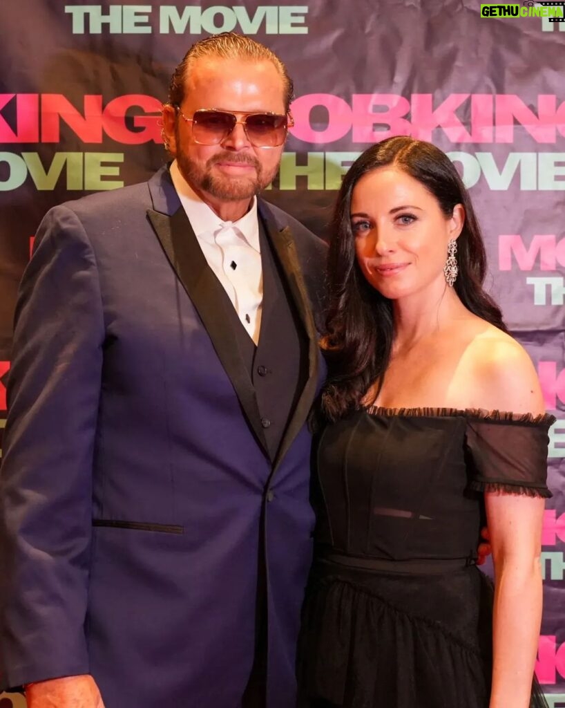 Elisabetta Fantone Instagram - This week was The MobKing premiere where we finally got to view and celebrate the work we did on this film. It was a wonderful evening and I can't wait for you all to see this movie. It is now available on demand and digital platforms. Go watch it! Directed by: @jokesflick Photo credit: Eduardo Valdes @otbmiami #TheMobKing #MovieRelease #MoviePremiere #MobMovie