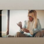 Eliza Coupe Instagram - Tuesday’s vibe. 🤍 @mynxiiwhite 📸 🤍 @sueseocolor 💇🏼‍♀️ 🤍 @cocoarigal 👩🏻‍🎨 #tuesdayvibes #fashion #vintage #vintagestyle #valentino #bts #ootd #ootdstyle #getit #doit #beit #loveit #fuckit #trustit #suitstyle #levelup #elevate #light #love #farts